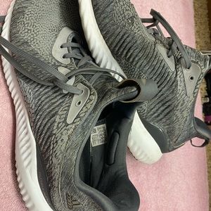 Men’s Adidas Alphabounce